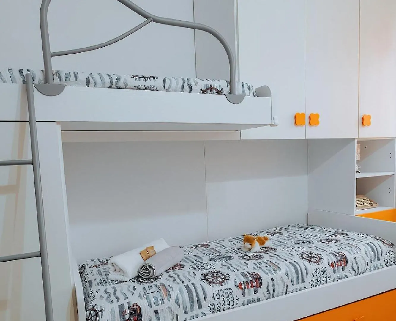 아파트 Mery'S House Wifi&Privateparking 고네사